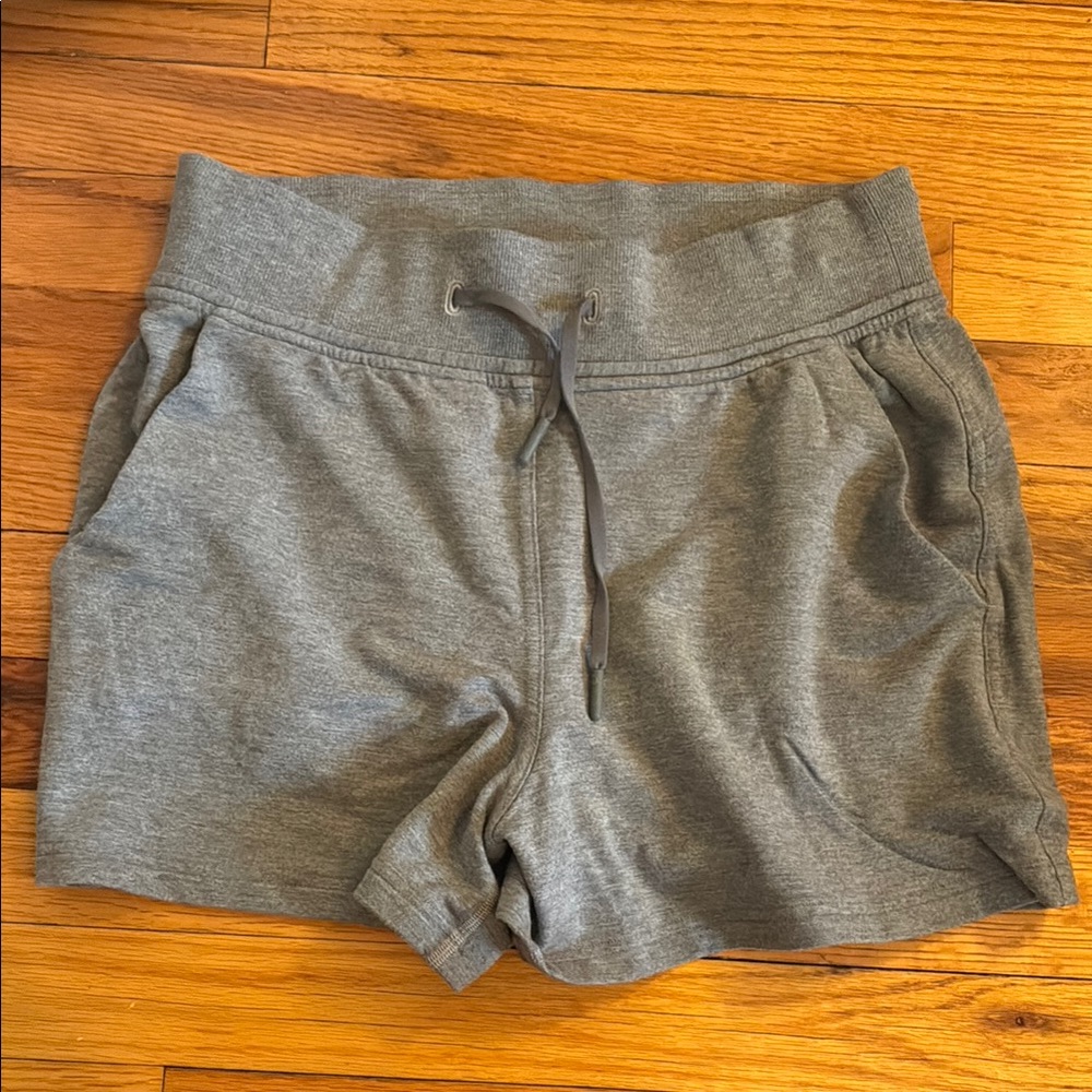Lululemon Athletica Gray Athletic Shorts with Elastic Waistband